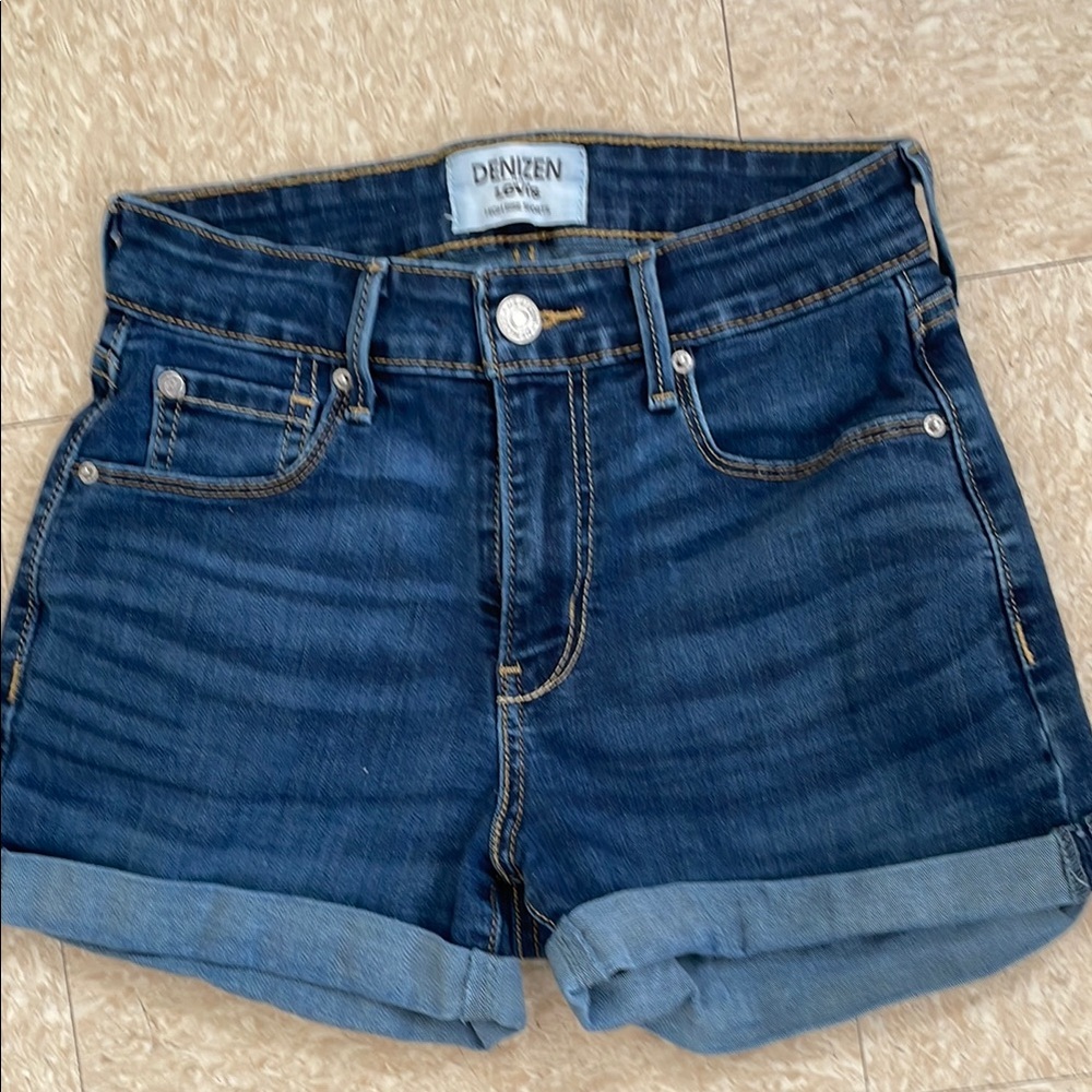 Denizen from Levi's Blue Stretchy Jean Shorts Rolled Hem